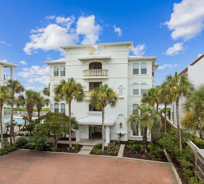 'Sunset Beach 102C' - Situated in The Villas at Sunset Beach