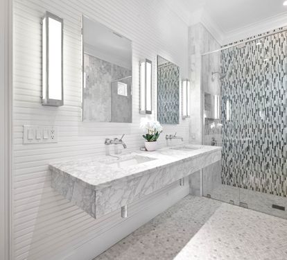 1st Floor Primary En Suite - Equipped with a Dual Vanity