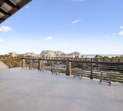 Stunning Gulf Views from the Rooftop Balcony!