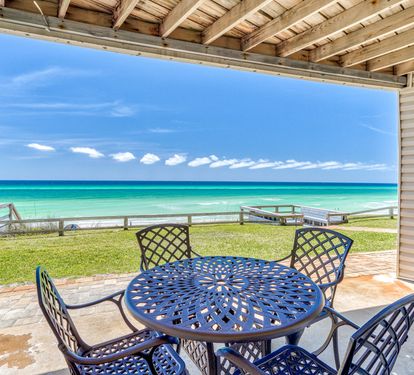 Gulf Front Patio and Just Steps from the Beach!