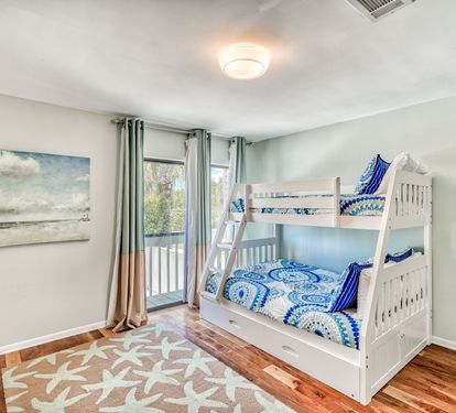 2nd Floor Bunk Room - Twin over Full Bunk plus Trundle