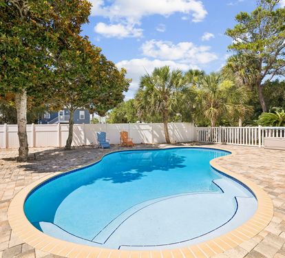 Make a Splash in the Private Pool