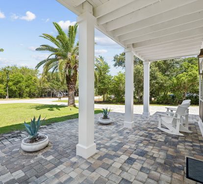Inviting Front Porch - Perfect for Morning Coffee