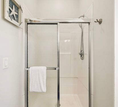 Primary King En-Suite - Walk-In Shower