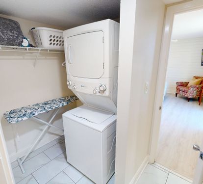 Washer & Dryer