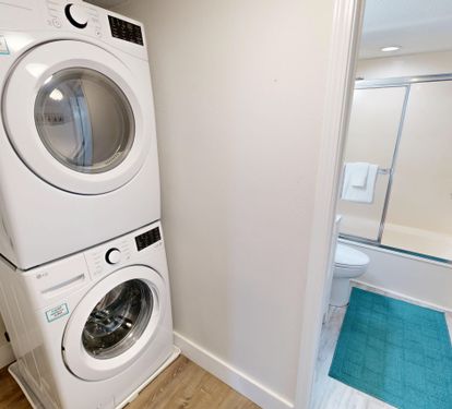 Washer & Dryer