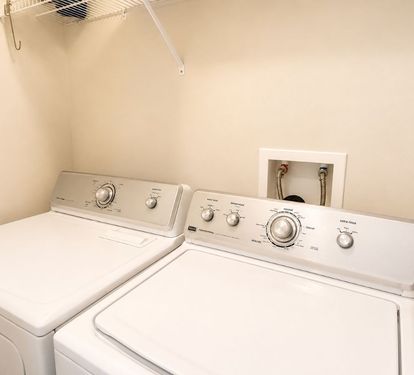 Lighthouse 1710 Full Size Washer & Dryer