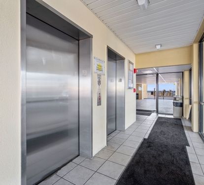 Boardwalk Elevator Lobby