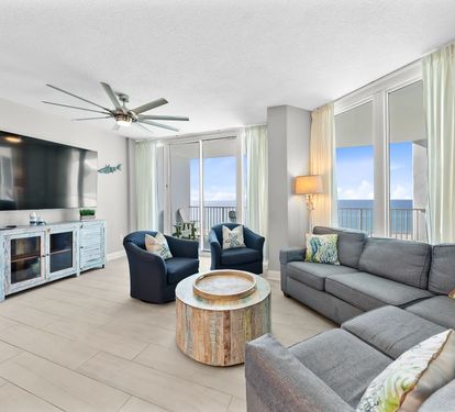 Lighthouse 515 Living Room