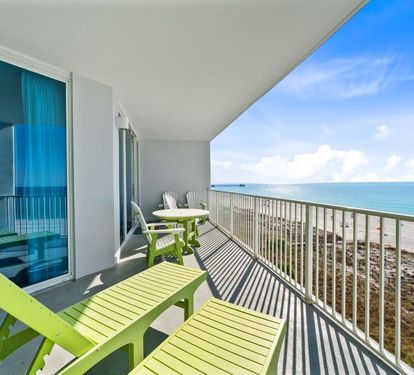 Lighthouse 515 Gulf Front Balcony