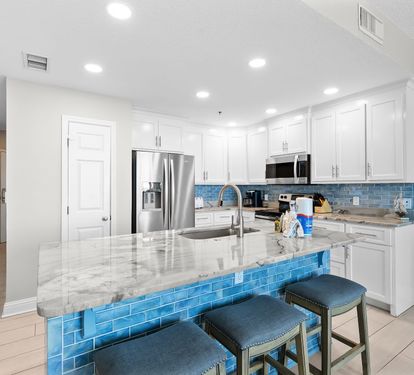 Lighthouse 515 Kitchen Island Seats 3