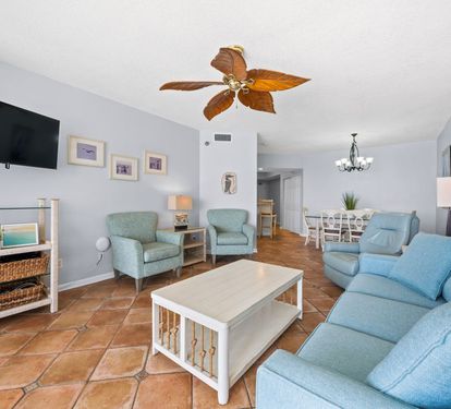 Pelican Pointe 803 Living Room with Queen Sleeper