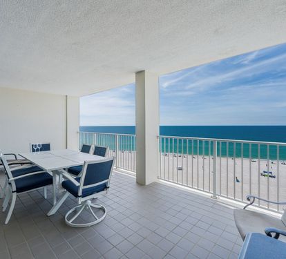 Pelican Pointe 803 Gulf Front Balcony with Outdoor Dining for 6