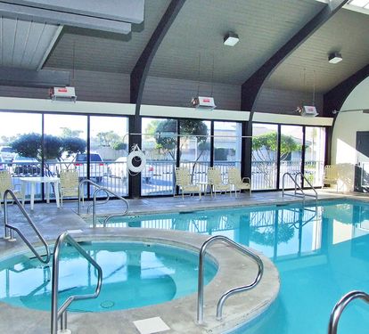 Indoor Pool (1)