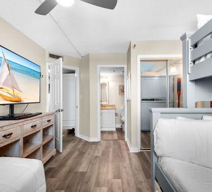 Bedroom 3 with Flat Screen TV