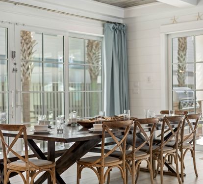 Dining - Providing Direct Access to the Pool Deck