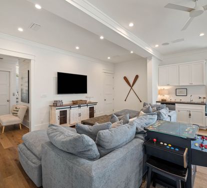 Perfect Space for a Movie Night!