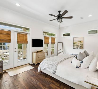 Primary King Suite - Balcony Access + Flat-Screen TV