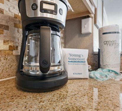 Crystal Shores West 601 Drip Coffee Maker