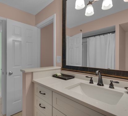 Bathroom 2 with Tub Shower Combo