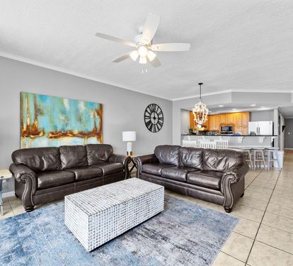 3 Colonnades 1202 Living Room