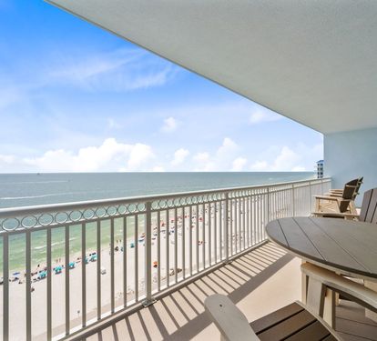5 Colonnades 1202 Balcony