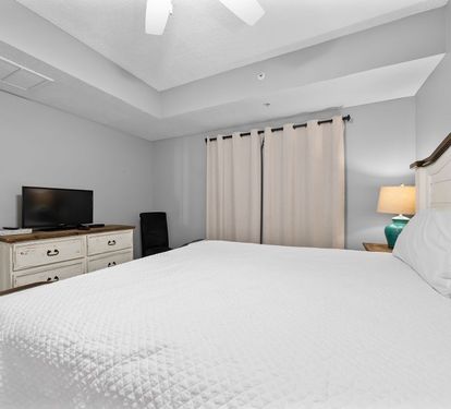 21 Colonnades 1202 Bedroom 3