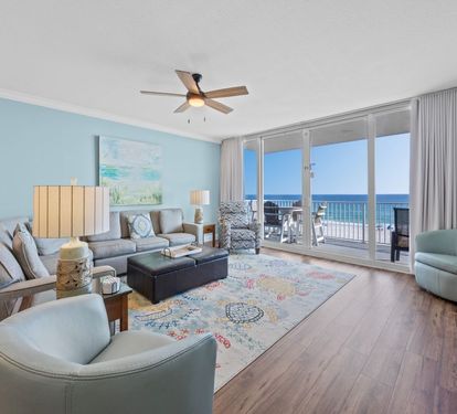 San Carlos 401 Living Room