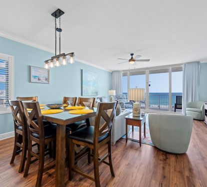 San Carlos 401 Dining + Living
