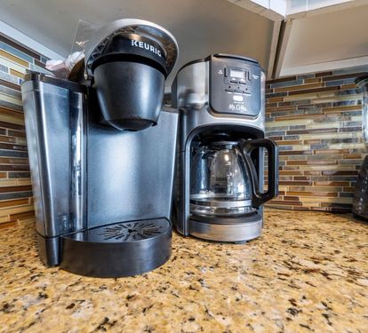 San Carlos 401 Keurig + Drip Coffee Makers