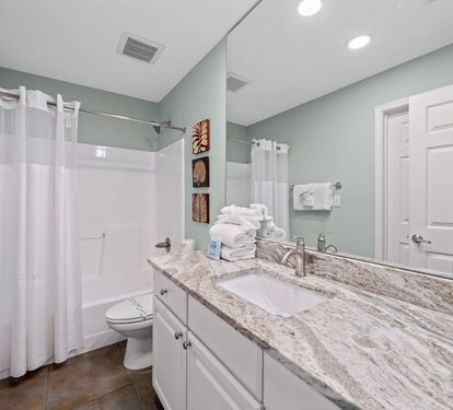 San Carlos 401 Bathroom 3