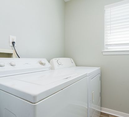 Wanderlust Full Size Washer + Dryer