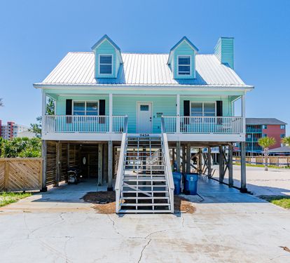 Wanderlust Front Exterior