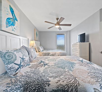 18 White Caps 1404 Bedroom 3