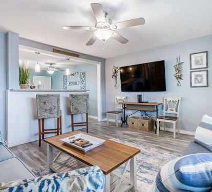 Gulf View 19 Living Room with Queen Sleeper, Smart TV - Kitchen Counter Seats 2