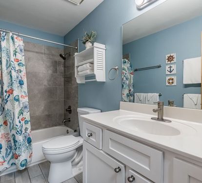Gulf View 19 Primary Bathroom with Tub Shower Combo