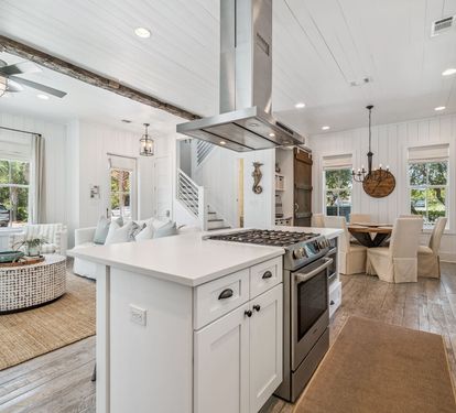 Open Concept Living Throughout!