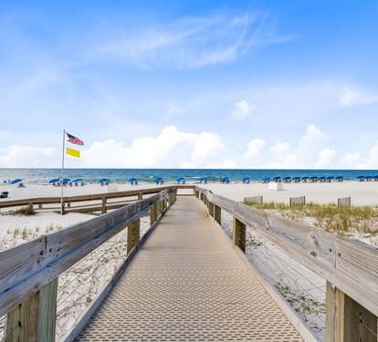 11 Phoenix I Boardwalk to Beach