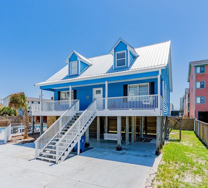 Blue Lagoon Front Exterior