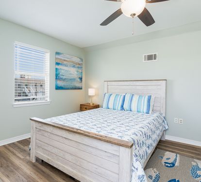 Blue Lagoon Bedroom 2 with Queen Bed