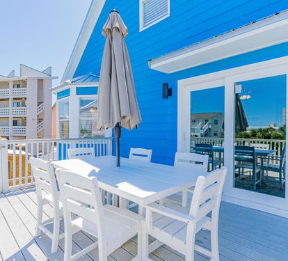 Blue Lagoon Outdoor Table Seats 6