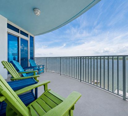 Lagoon Tower 902 Lagoon Front Balcony