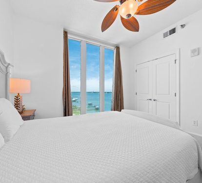 Lagoon Tower 902 Bedroom 2 with Queen Bed