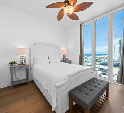 Lagoon Tower 902 Bedroom 2 with Queen Bed