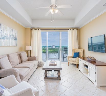 Wharf 713 Living Room with Balcony Access and Water Views
