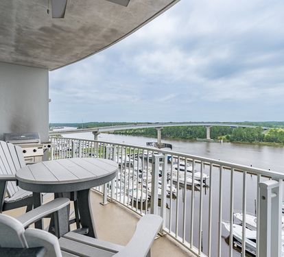 Wharf 713 Balcony with Marina Views