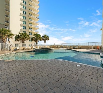 4 CSW Outdoor Pool