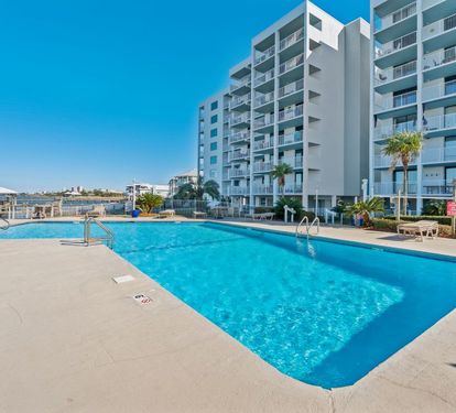 Compass Point Outdoor Pool