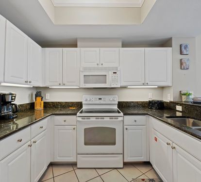 Crystal Tower 1101 Kitchen