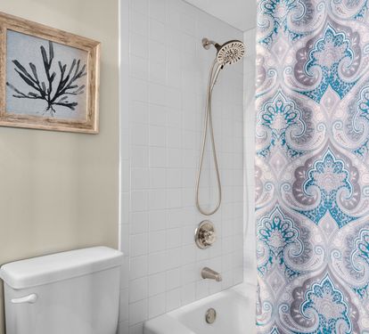 Bathroom 3 with Tub Shower Combo